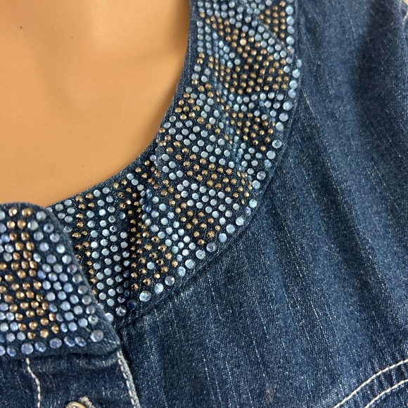 Quacker Factory Denim Jacket with Sequins White Stitch Collar Size 1X - Picture 3 of 10